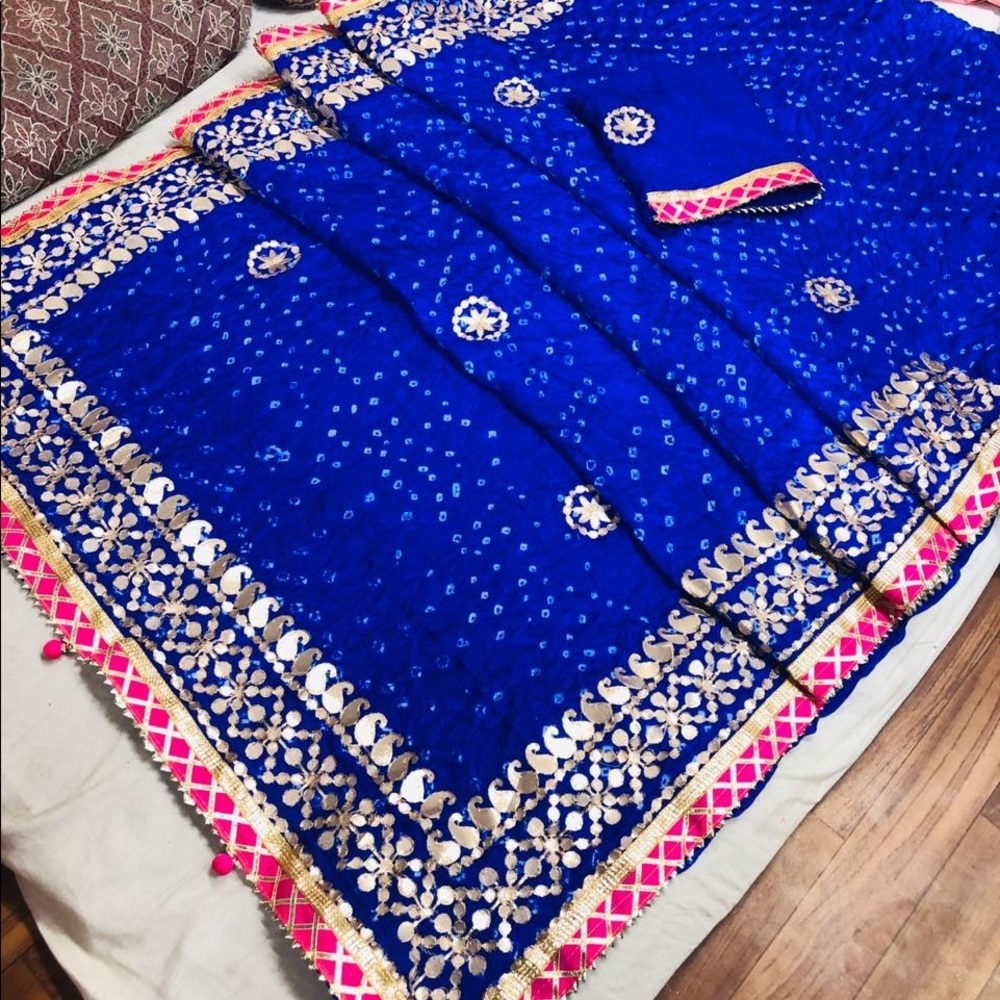 Vibrant Gotapatti and Bandhani Bridesmaid Saree Sari